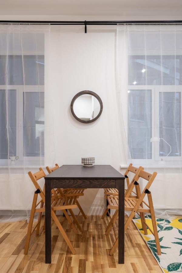 Lacplesa24 - Modern Studios In Riga City Center エクステリア 写真