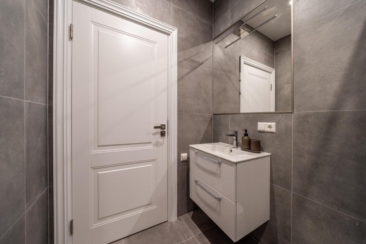 Lacplesa24 - Modern Studios In Riga City Center エクステリア 写真