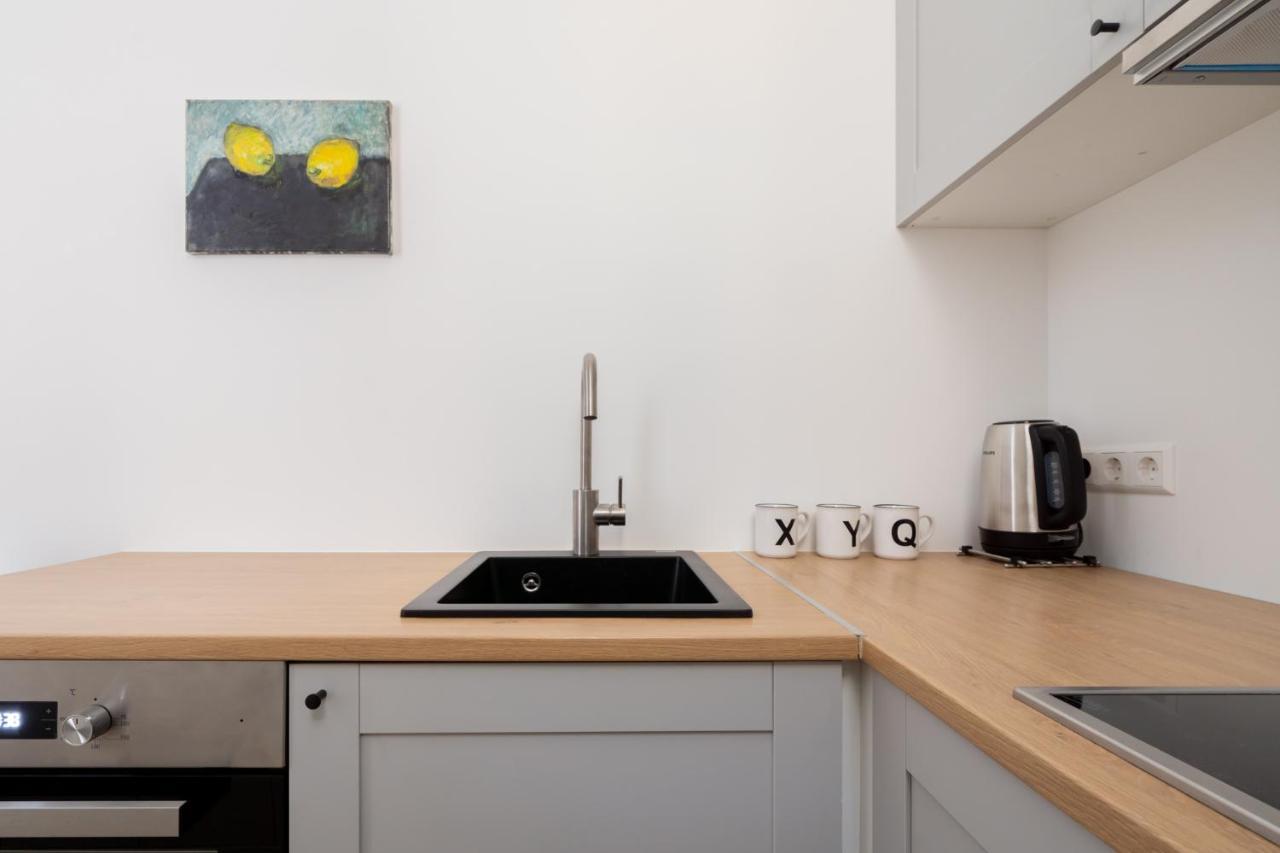 Lacplesa24 - Modern Studios In Riga City Center エクステリア 写真
